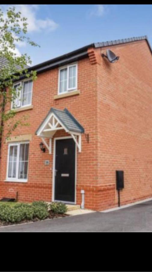 Double Room With En-Suite. Central For North West Rainhill Esterno foto