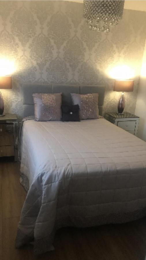 Double Room With En-Suite. Central For North West Rainhill Esterno foto
